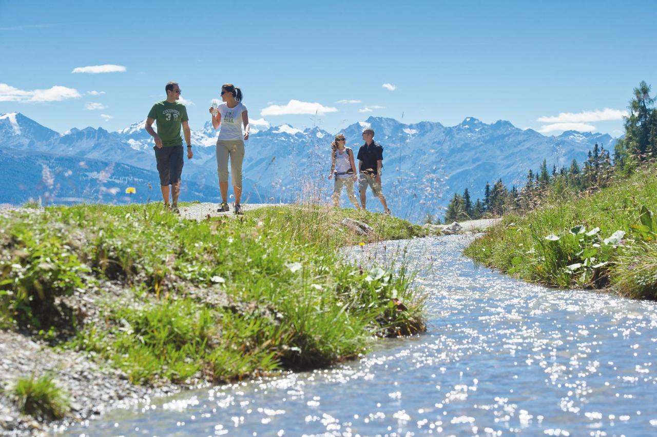 Chalet Diognysos B&B, Boutique Hotel & Wellness Crans-Montana Exterior photo
