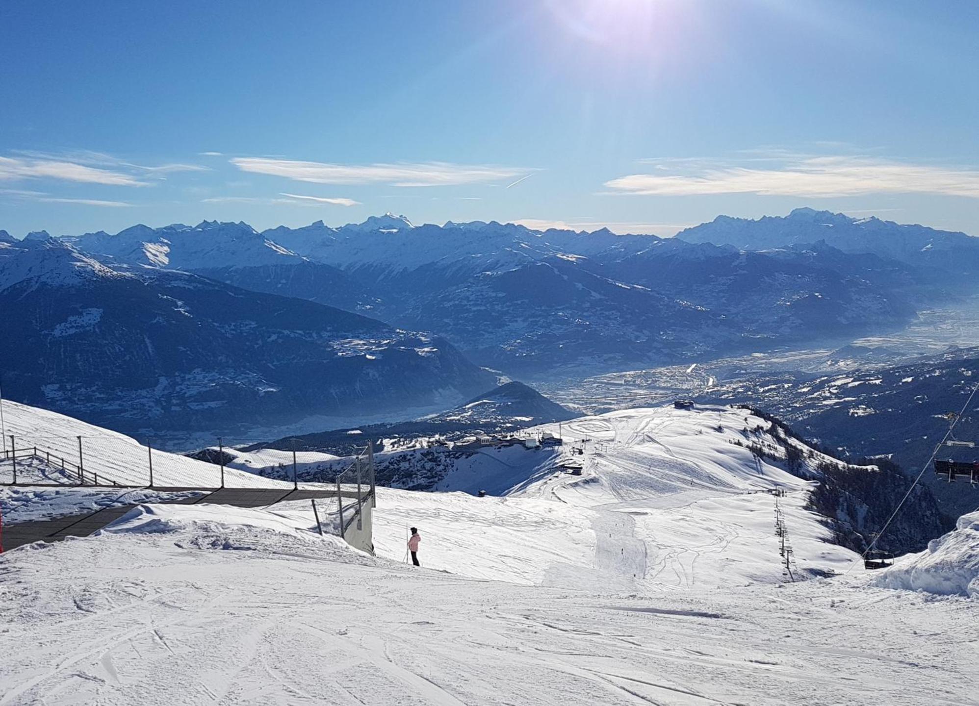 Chalet Diognysos B&B, Boutique Hotel & Wellness Crans-Montana Exterior photo